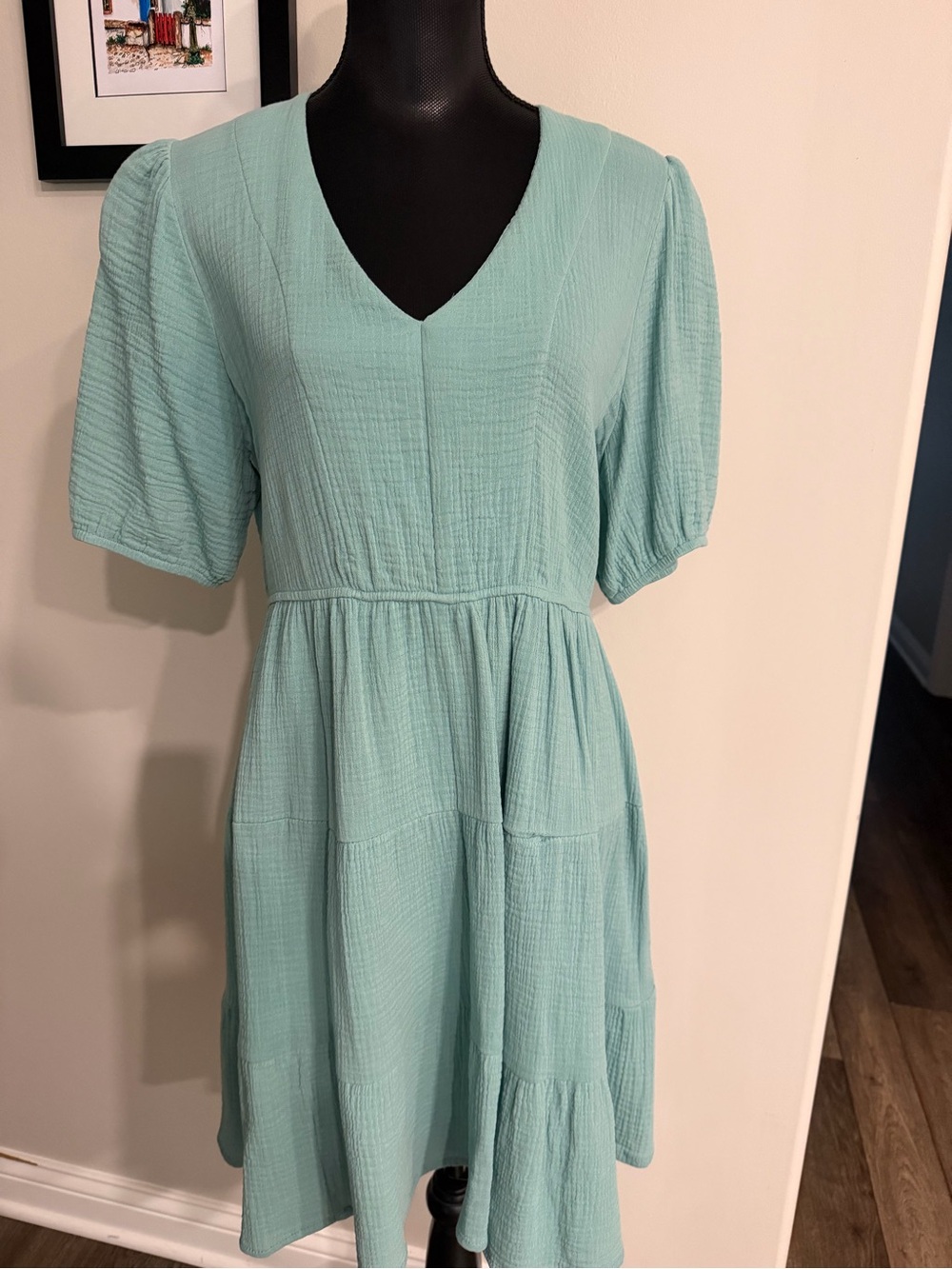 NWOT RDI Women’s Mint Aqua V-Neck Tiered Mini Dress M
